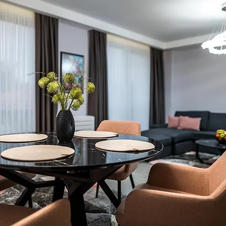 Arheya 4 Apart / архея 4 апартамент за гости Apartamento Karlovo