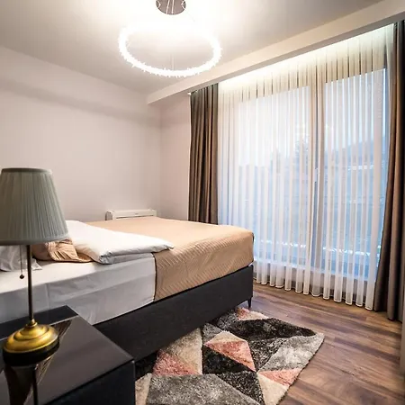 Arheya 4 Apart / архея 4 апартамент за гости Apartamento Karlovo